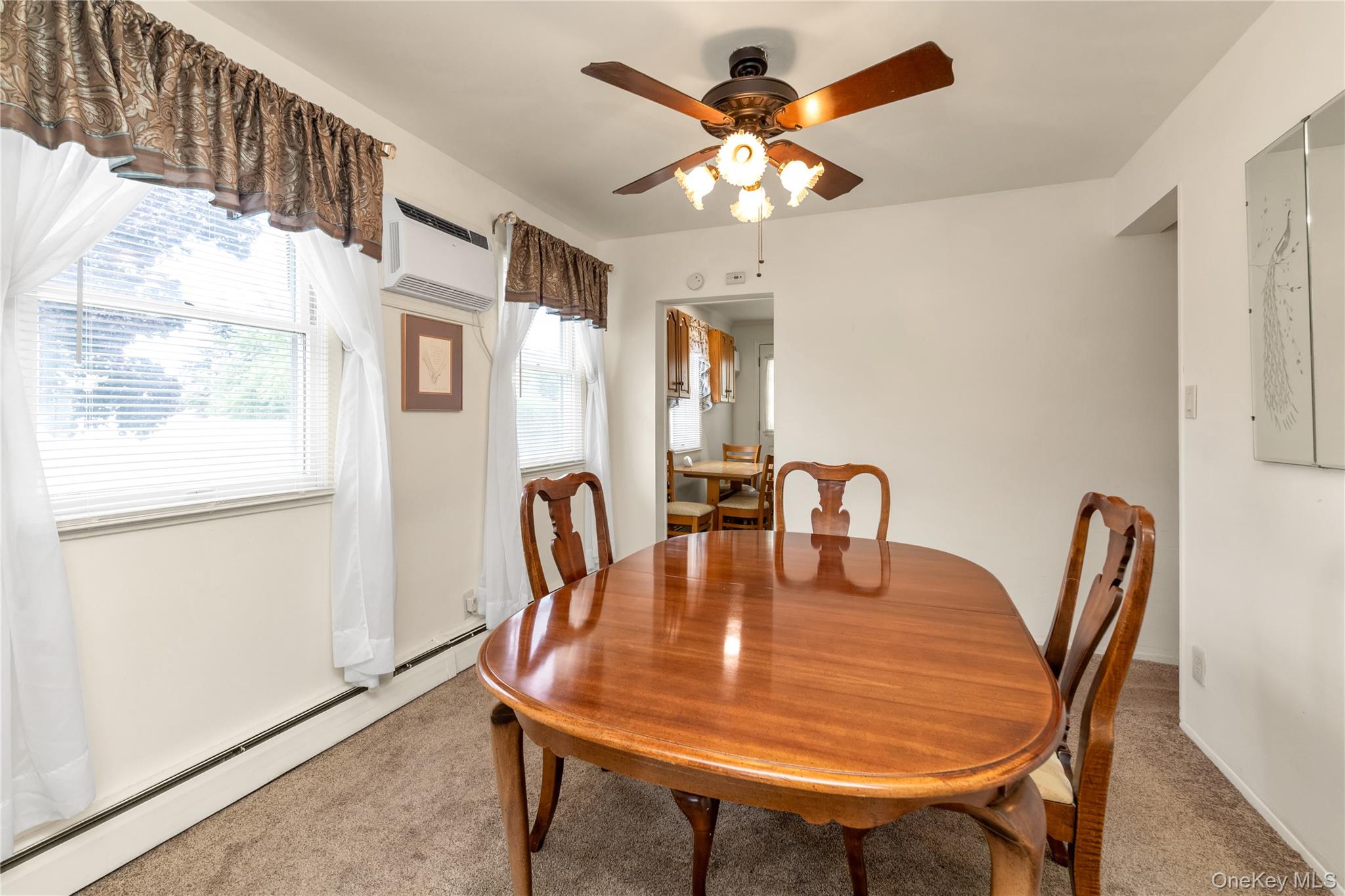 369 Maple Avenue Property Photo 6