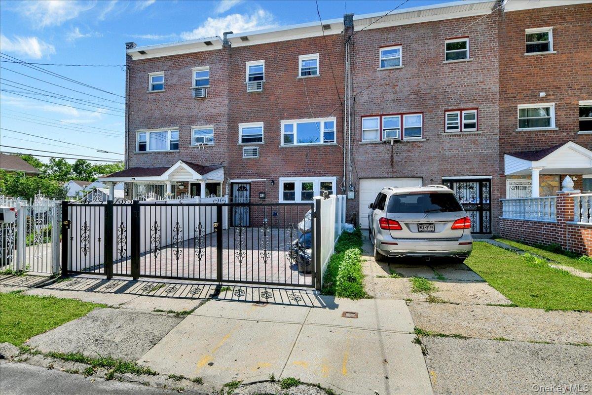 403 Torry Avenue Property Photo 1