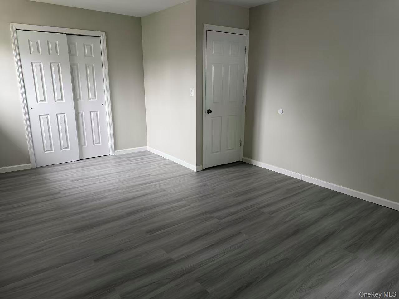 858 Oliver Avenue Property Photo 20