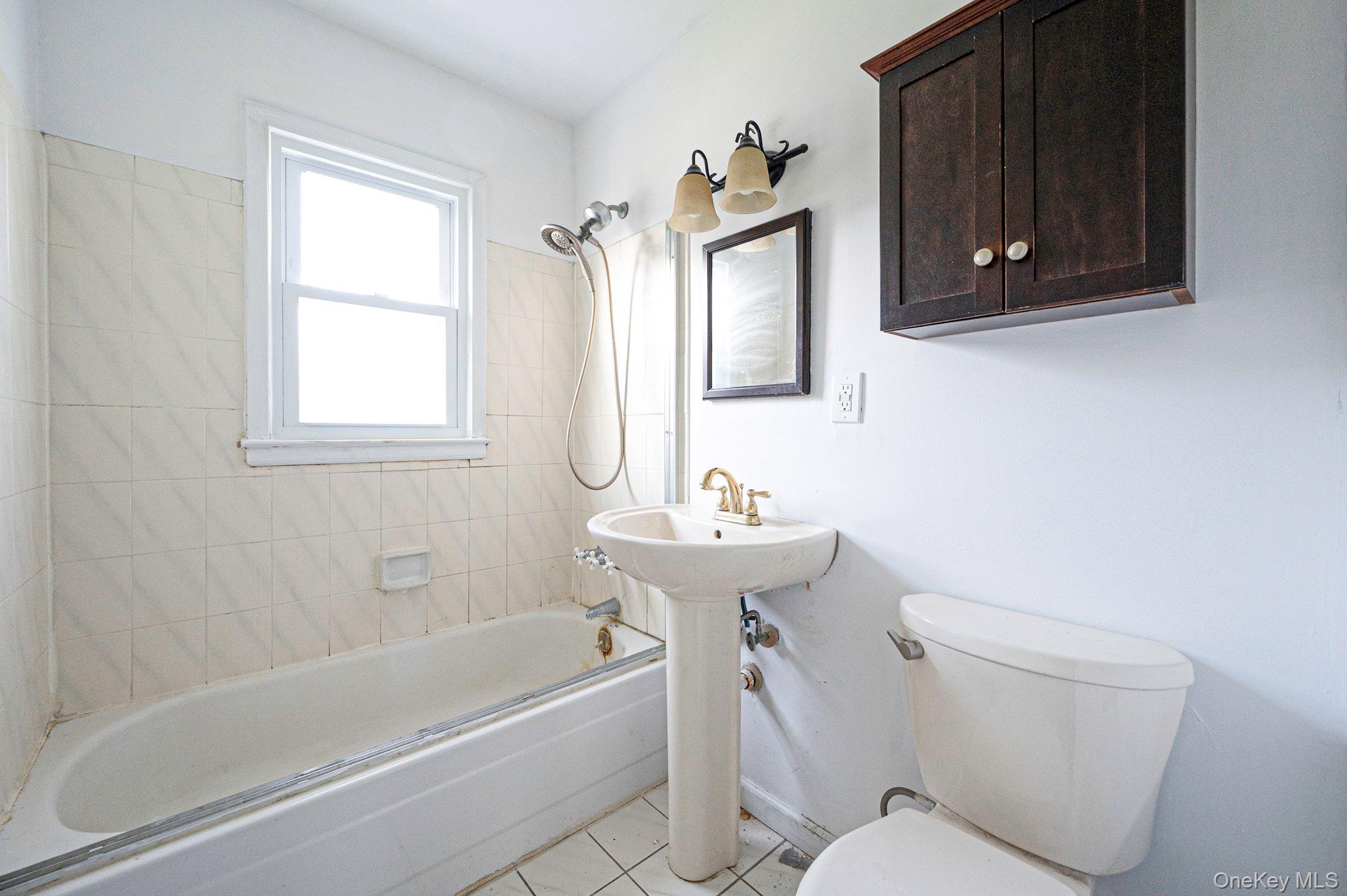 112 Cardinal Lane 2a Property Photo 14