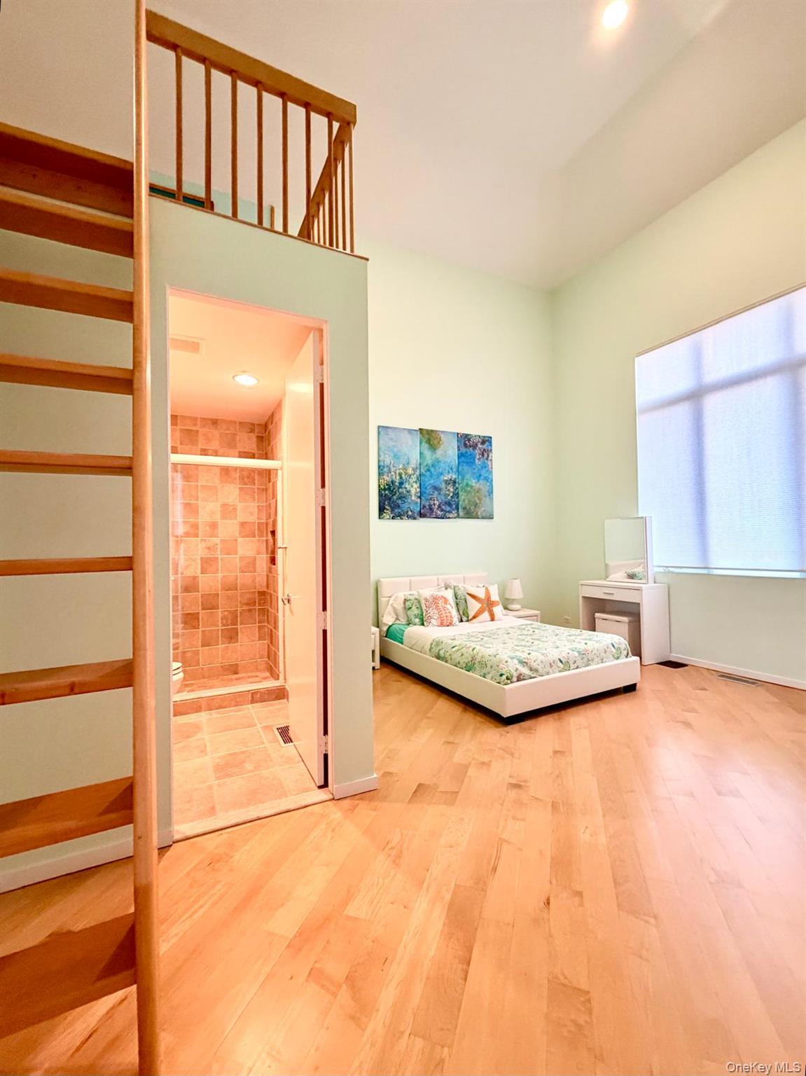 18 Pine Tree Lane Property Photo 24