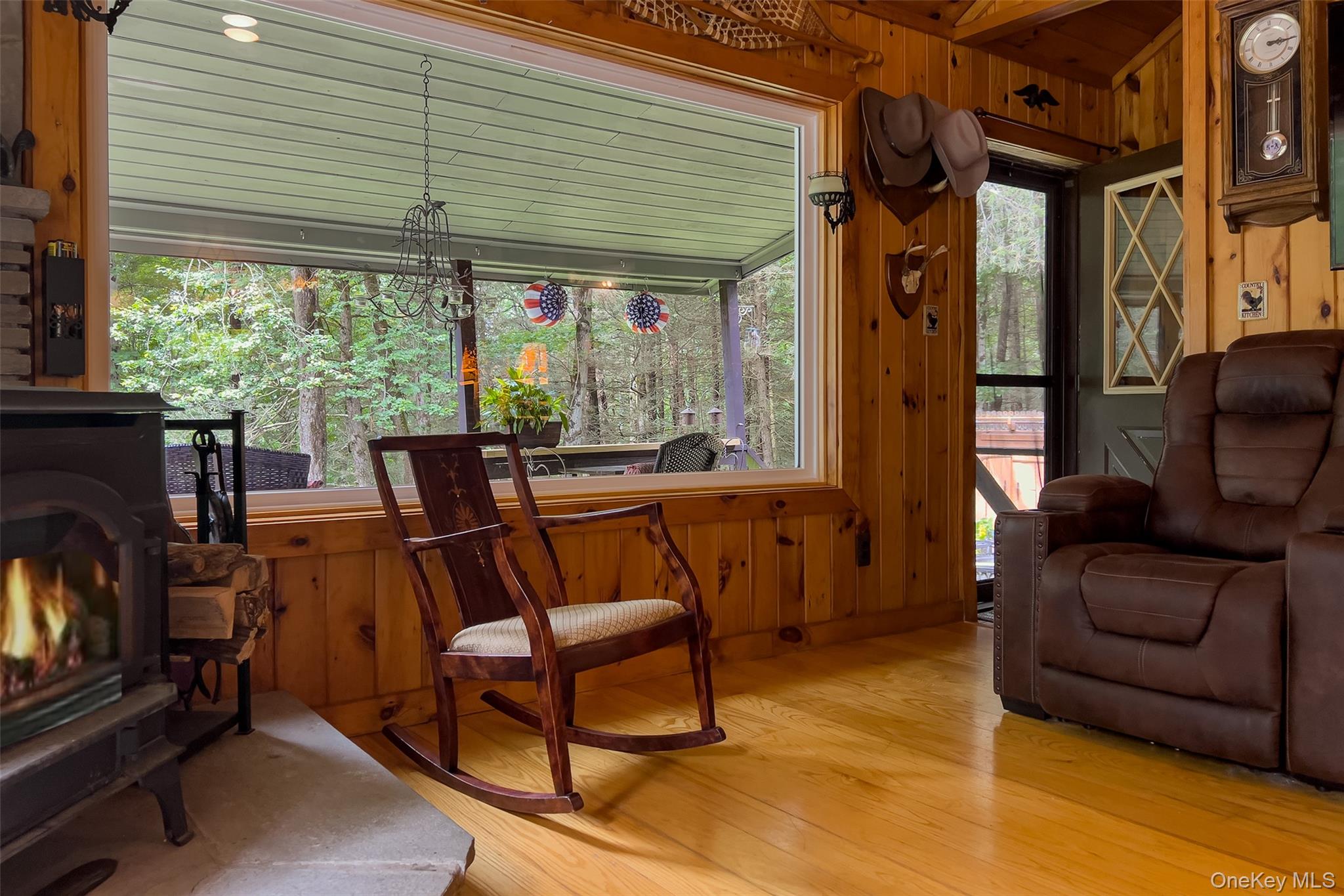 747 Crystal Meadows Road Property Photo 9