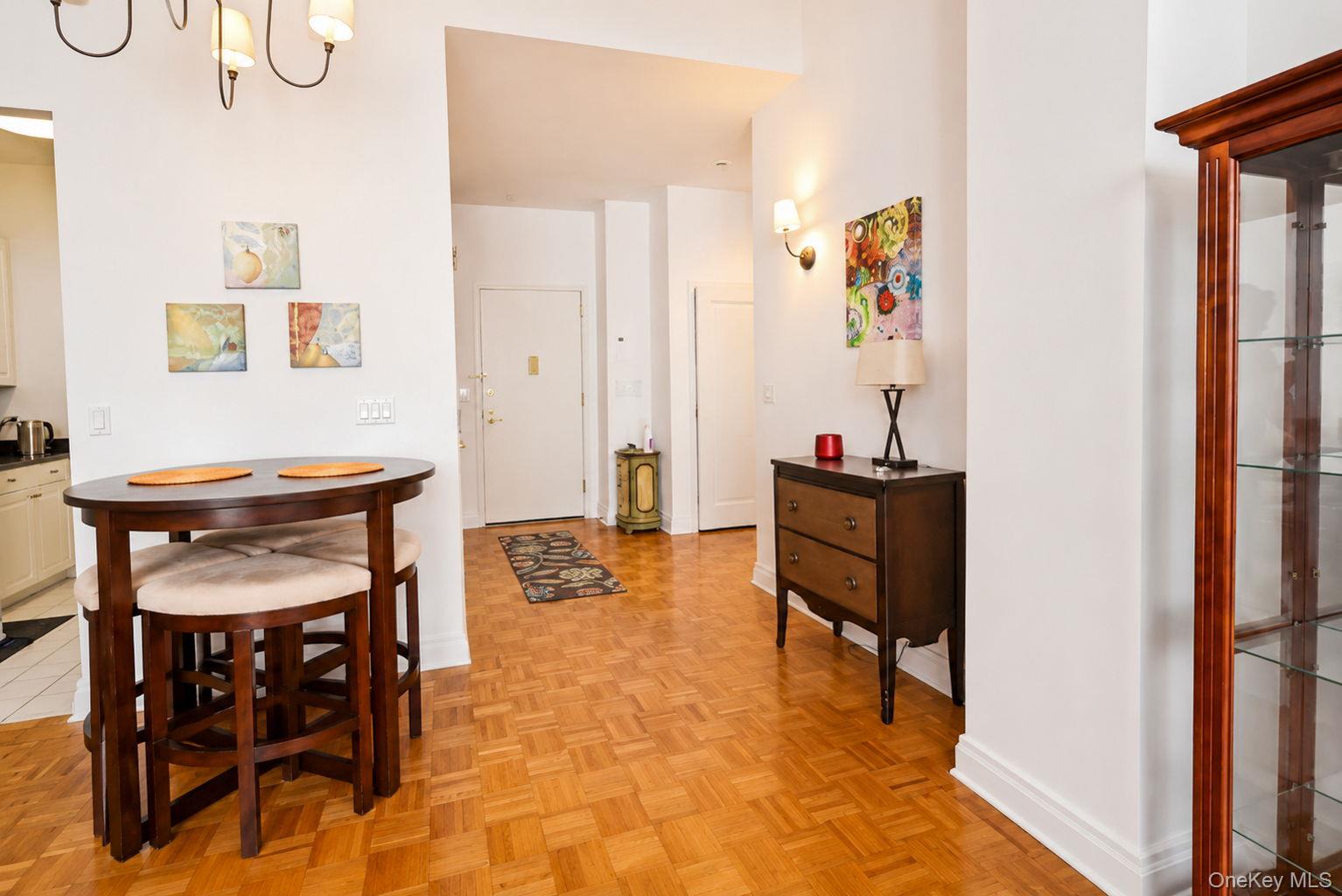 1 Scarsdale Road 409 Property Photo 5