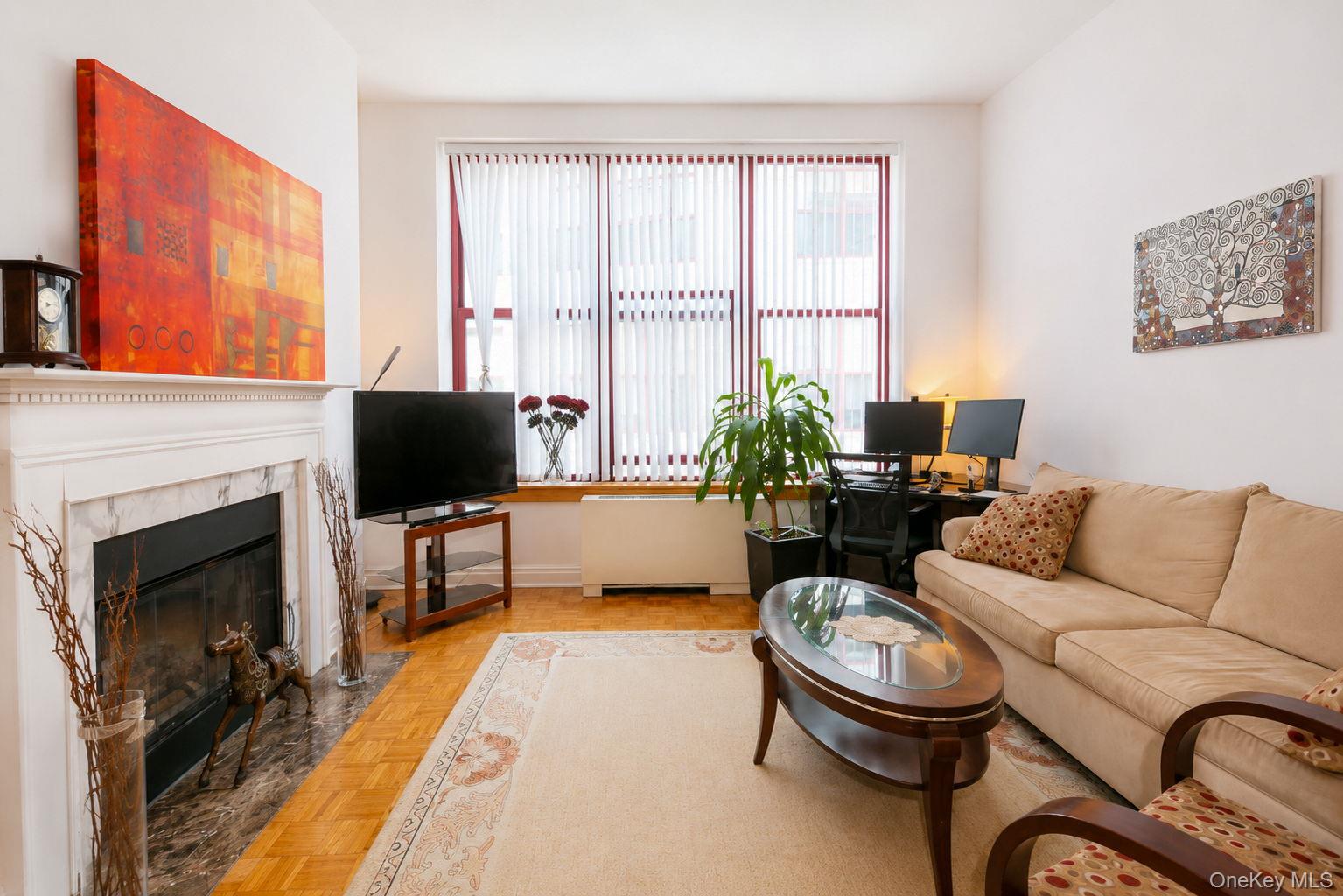 1 Scarsdale Road 409 Property Photo 9