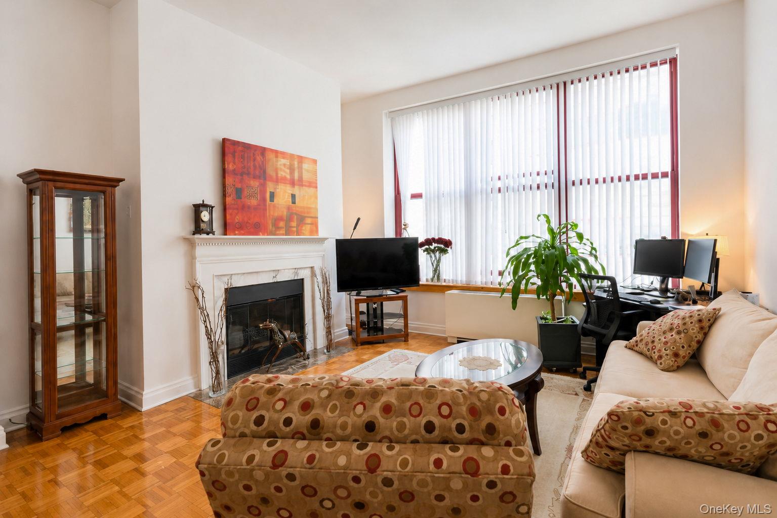1 Scarsdale Road 409 Property Photo 10