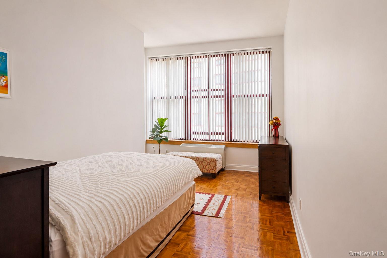1 Scarsdale Road 409 Property Photo 12