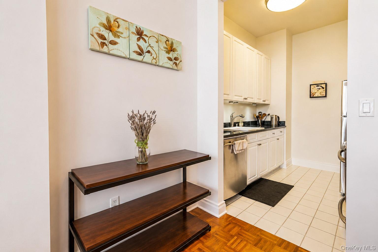 1 Scarsdale Road 409 Property Photo 17