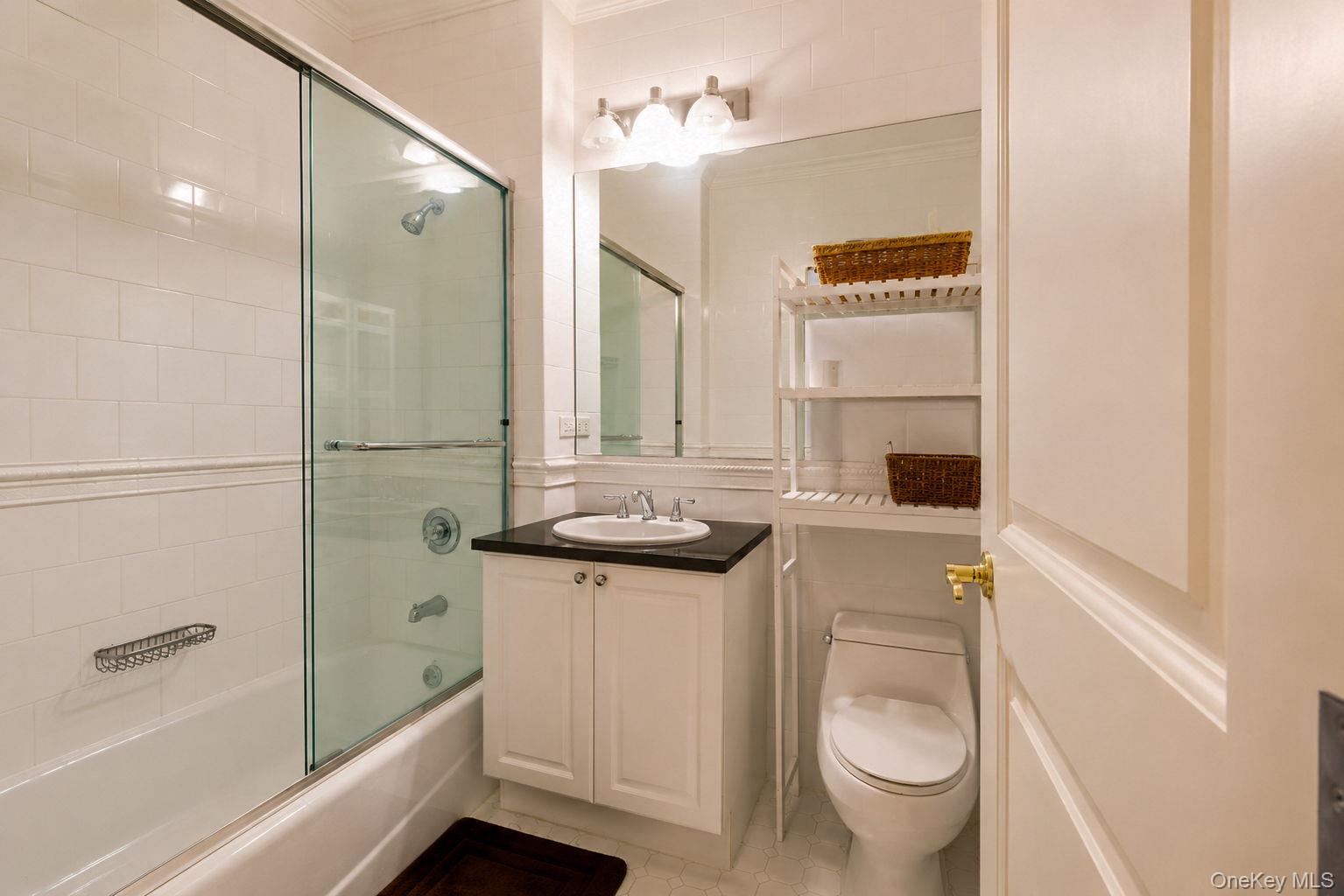 1 Scarsdale Road 409 Property Photo 24