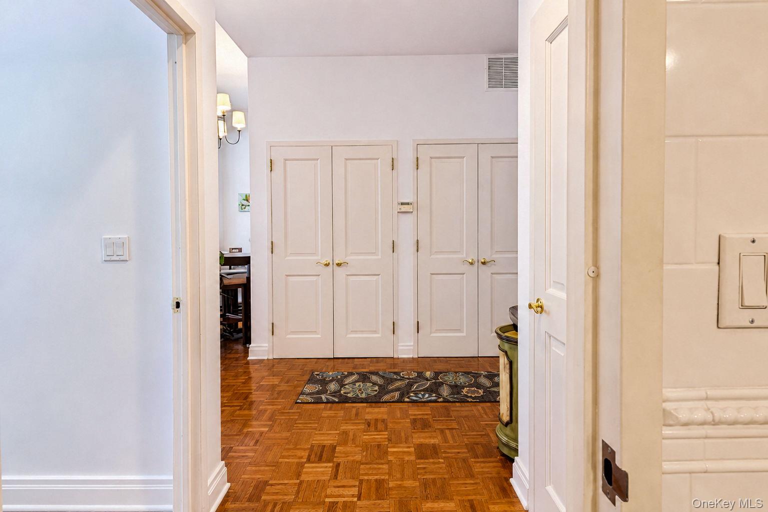 1 Scarsdale Road 409 Property Photo 26