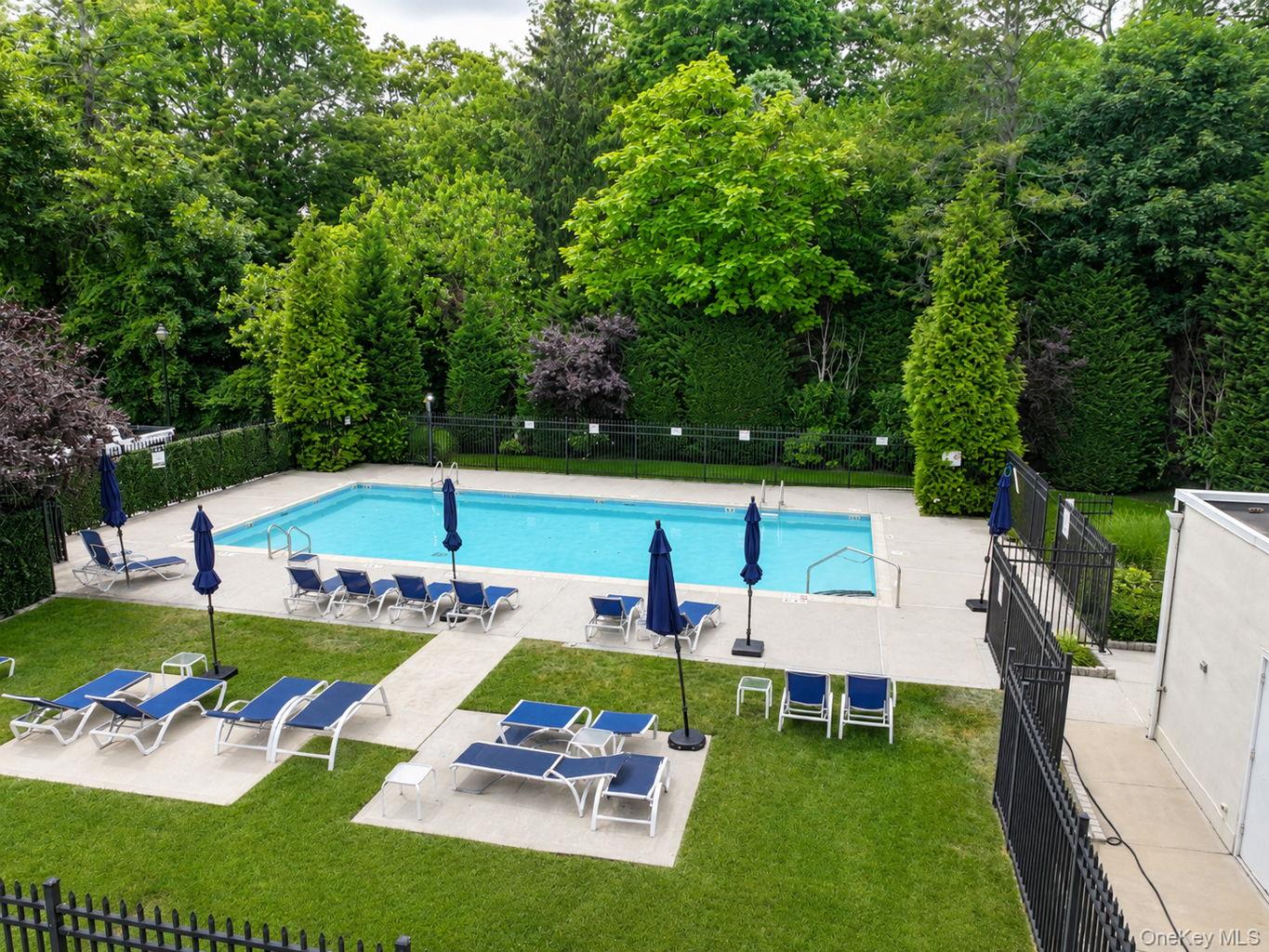 1 Scarsdale Road 409 Property Photo 35