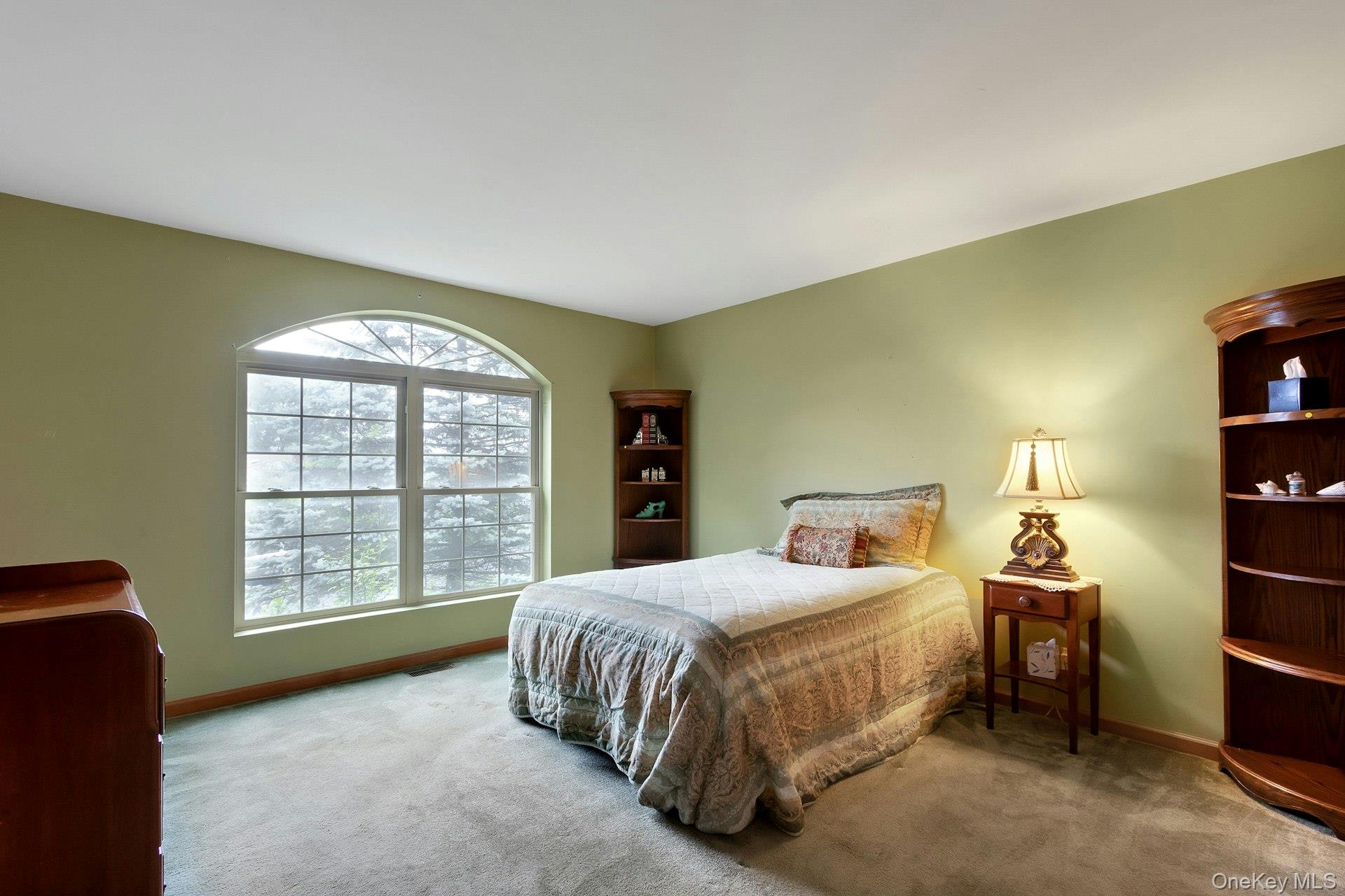 188 Hoyt Street Property Photo 27