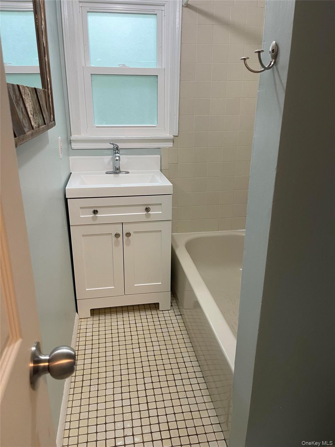206 Dickinson Avenue Property Photo 4