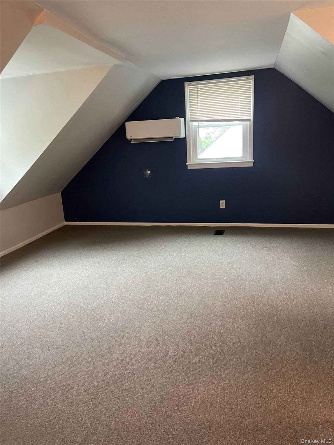 206 Dickinson Avenue Property Photo 6