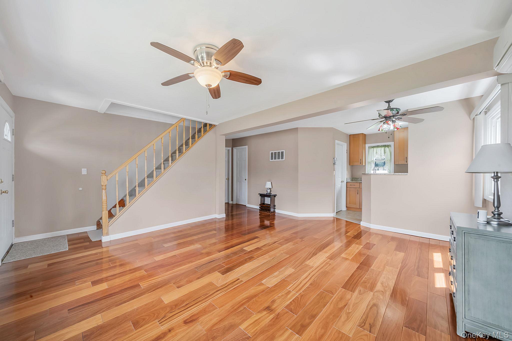 112 Franklin Place Property Photo 11