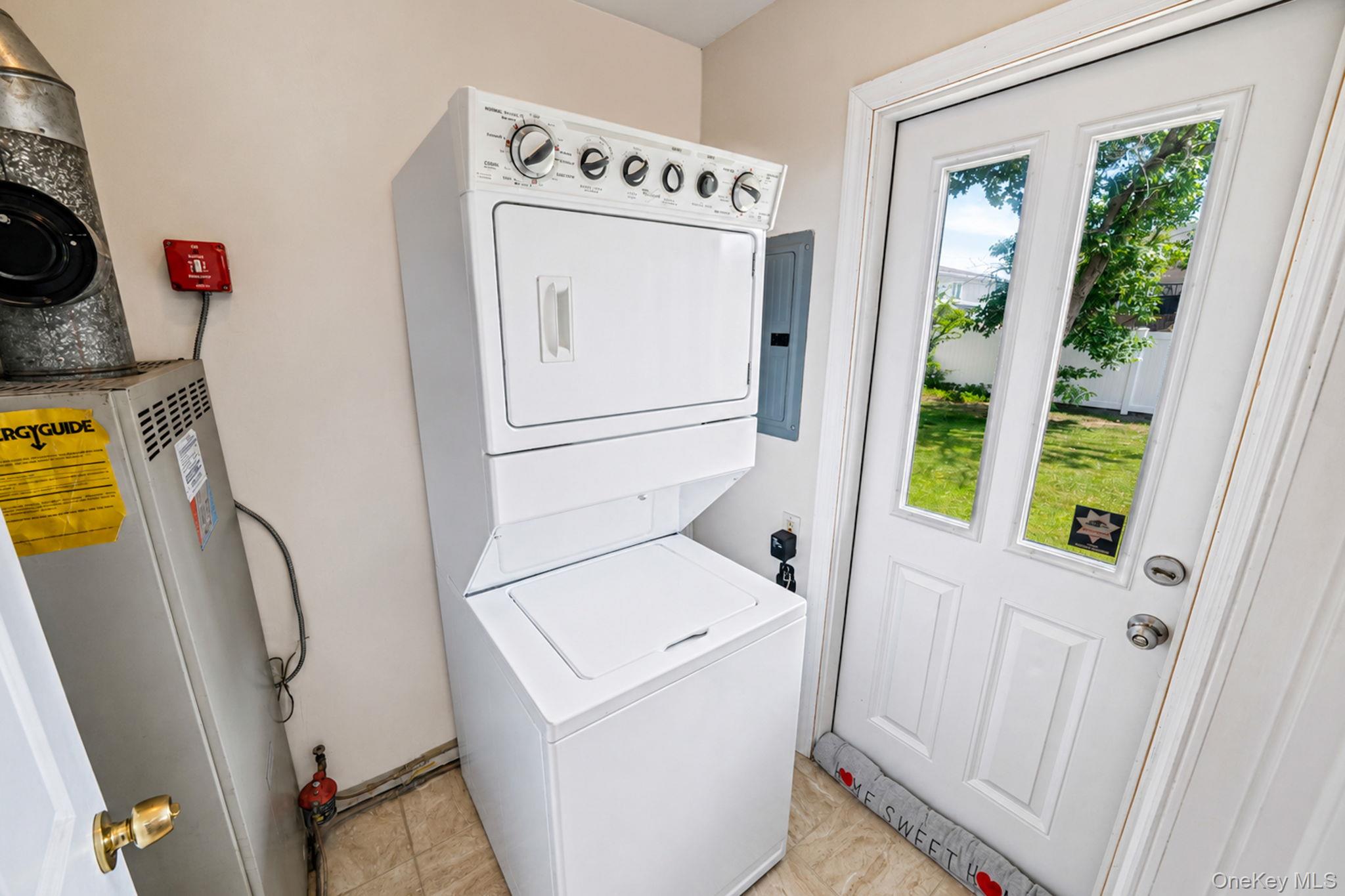 112 Franklin Place Property Photo 24