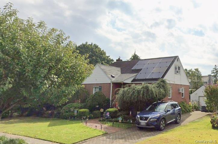852 Henry Street Property Photo 1