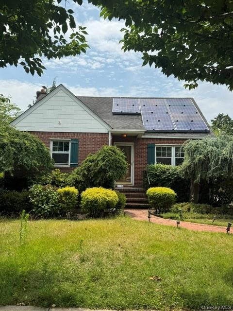 852 Henry Street Property Photo 2