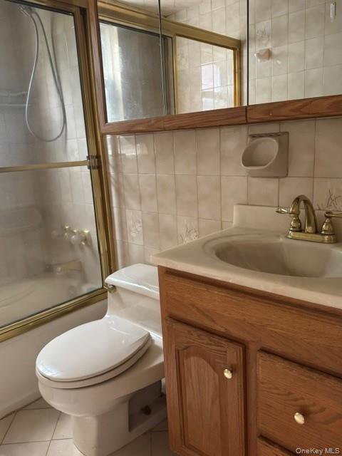 852 Henry Street Property Photo 15