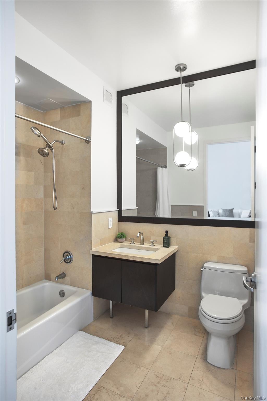 25 Leroy Place 415 Property Photo 13