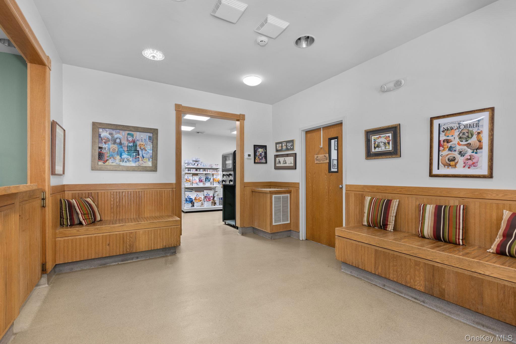 11 Airport Drive Property Photo 6