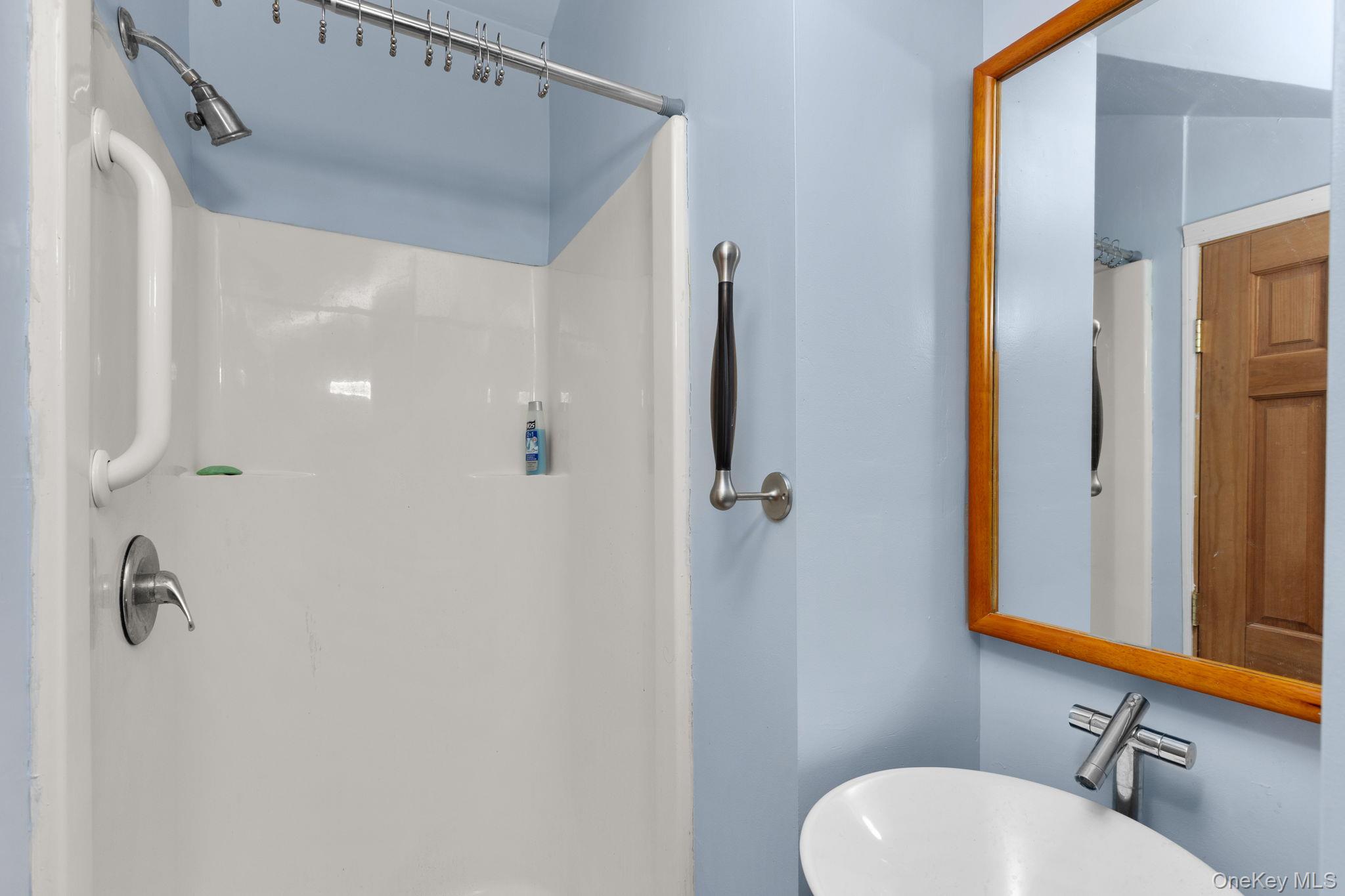11 Airport Drive Property Photo 20