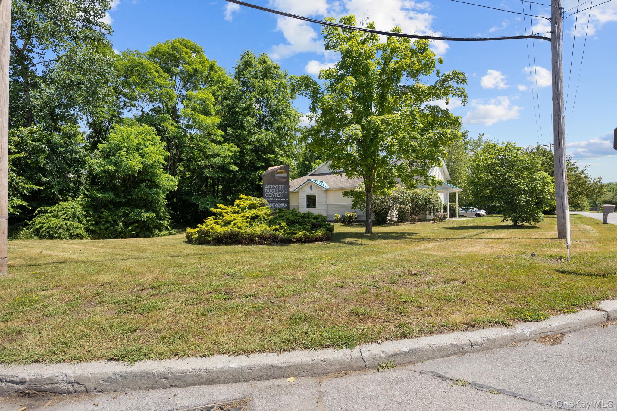11 Airport Drive Property Photo 23