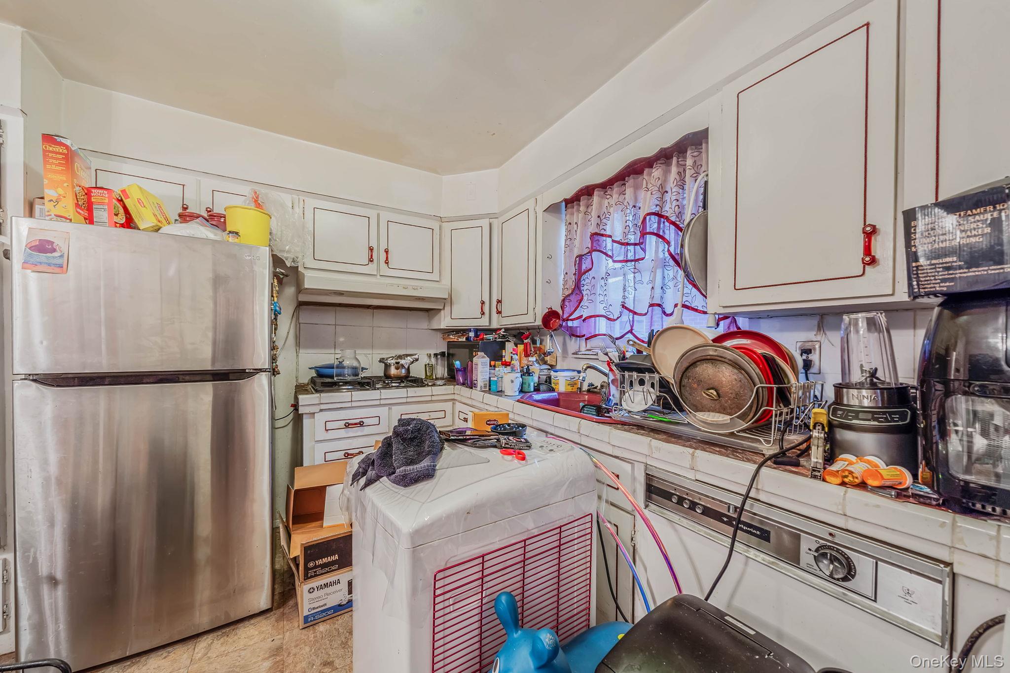 919 E 99th Street Property Photo 16