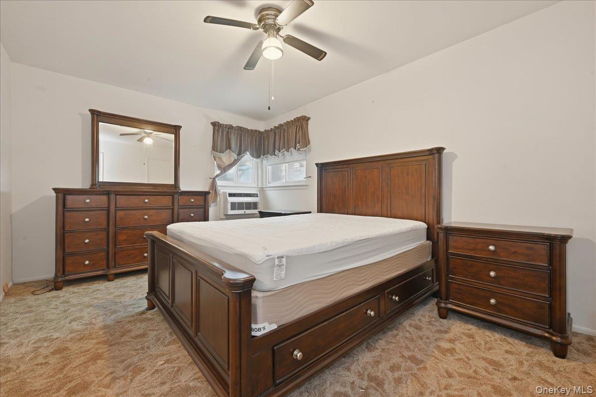 48 E 1st Street Property Photo 14