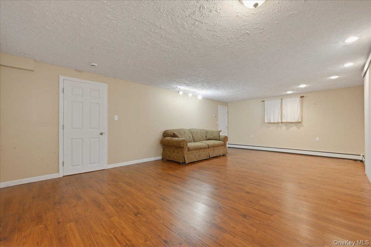 48 E 1st Street Property Photo 17