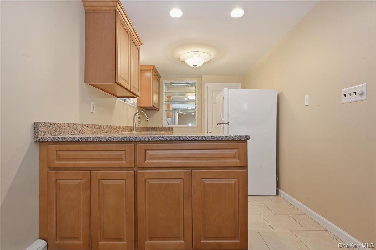48 E 1st Street Property Photo 22
