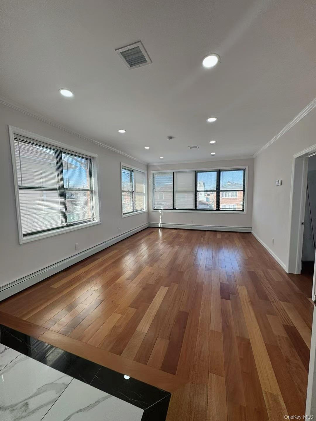 149-20 17th Avenue Property Photo 8