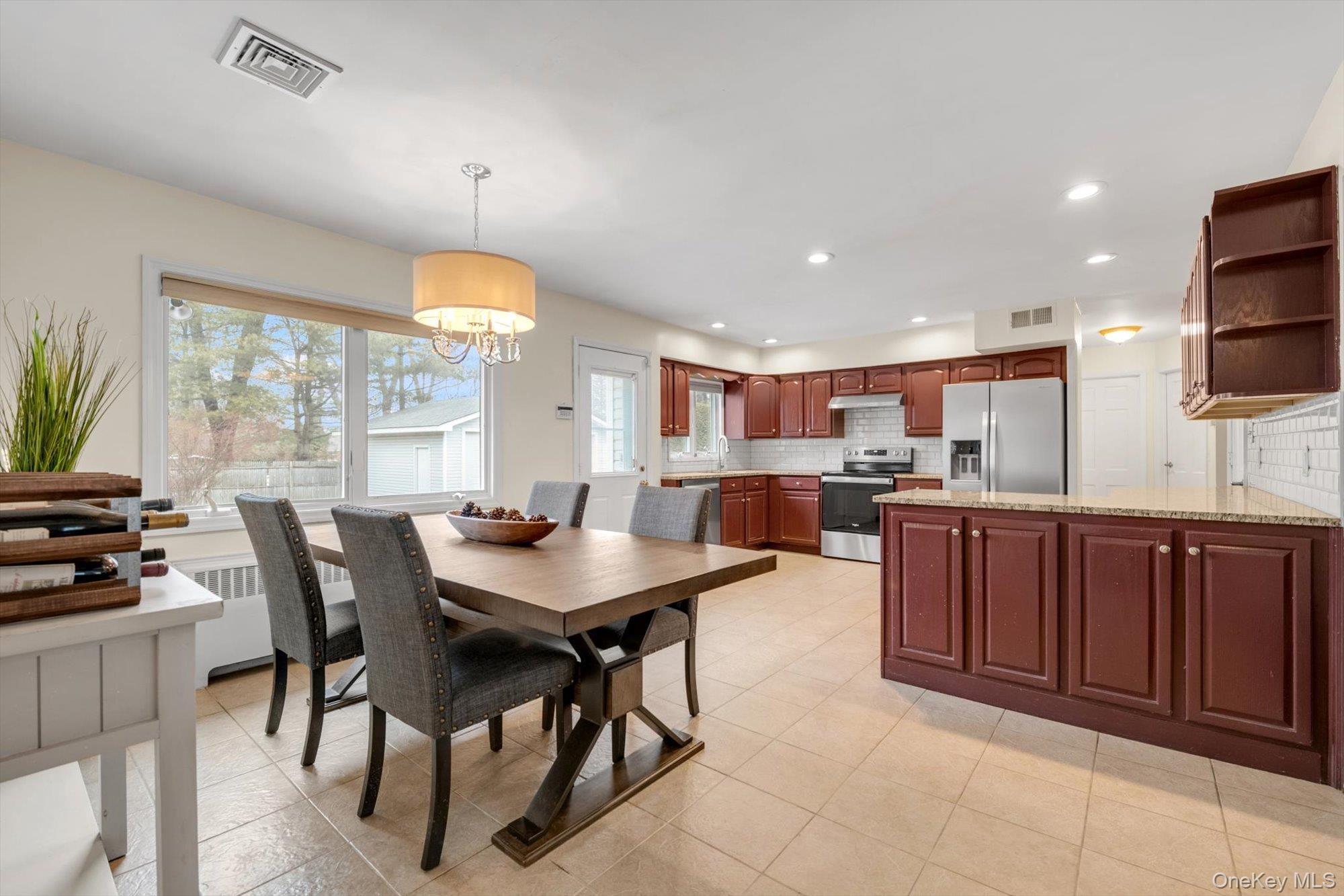 17 Doxey Drive Property Photo 6