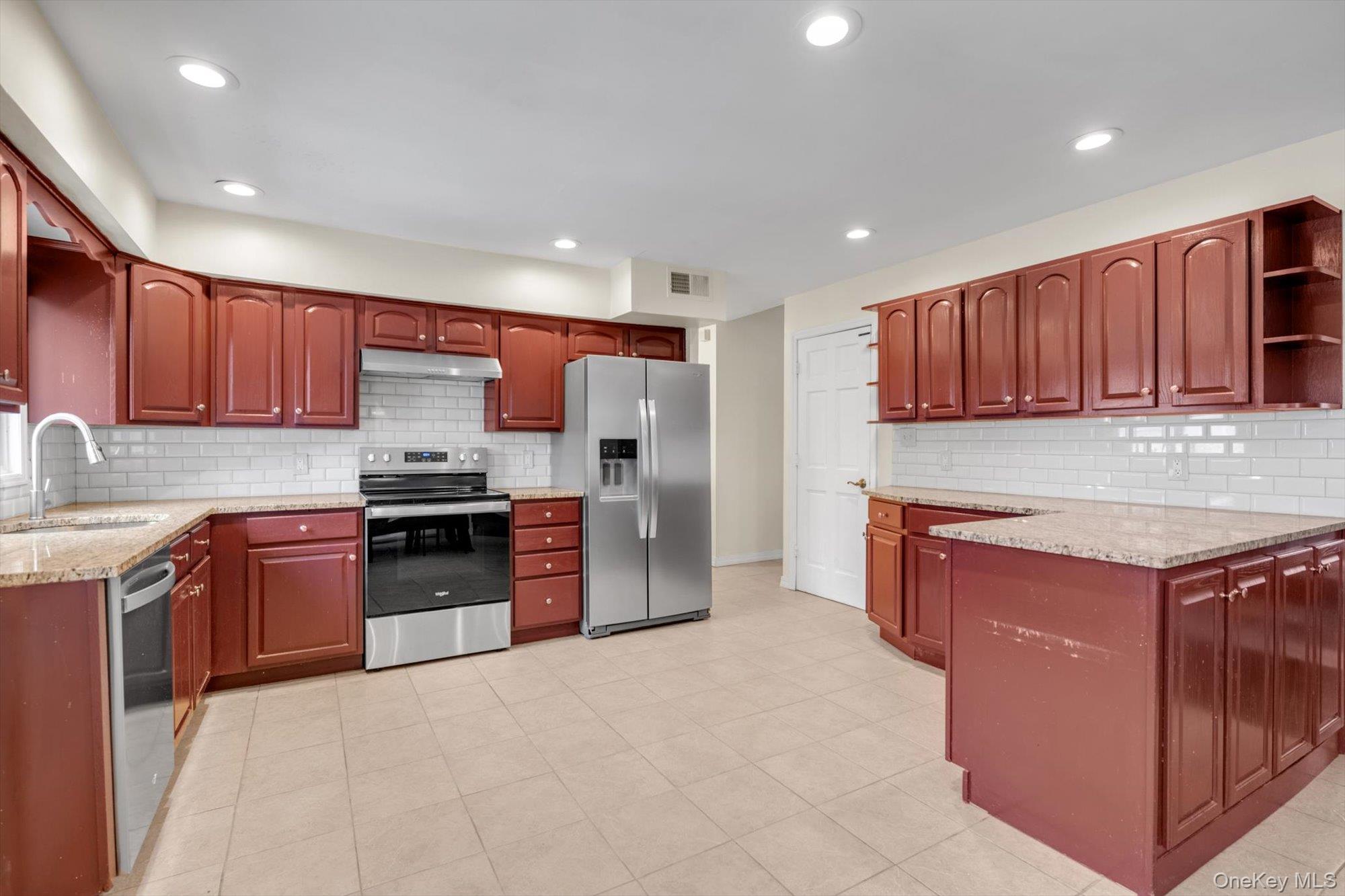 17 Doxey Drive Property Photo 7