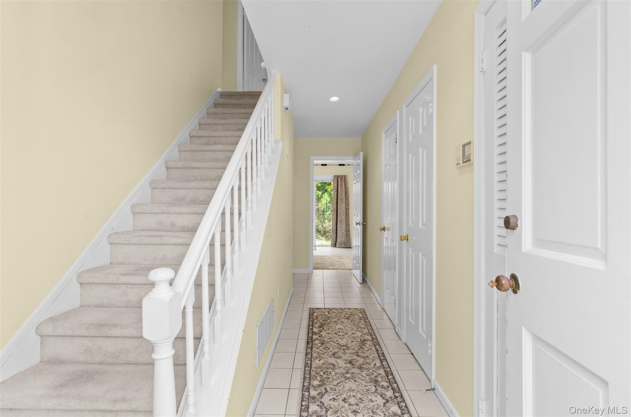 570 Hampton Road 31 Property Photo 3