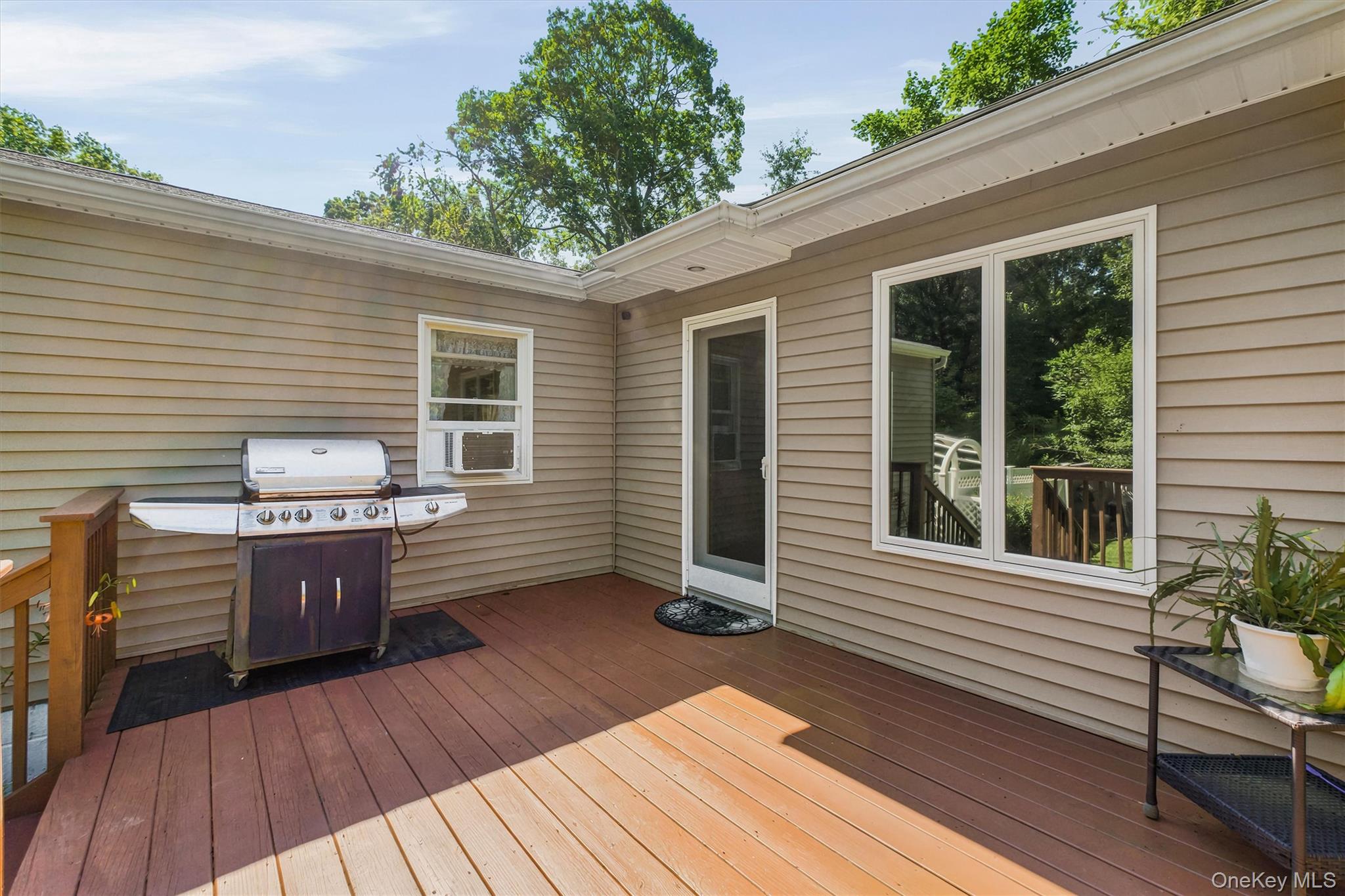153 Kent Shore Drive Property Photo 25