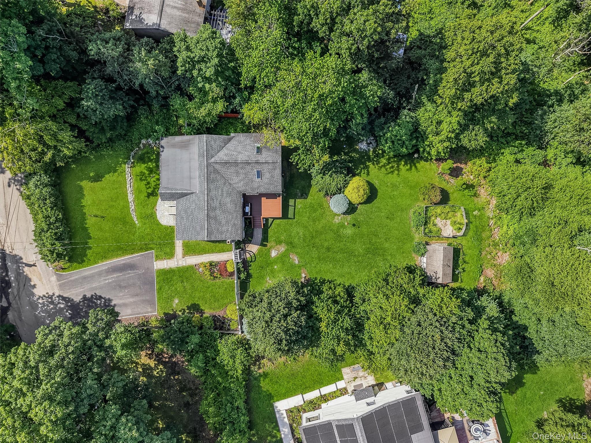 153 Kent Shore Drive Property Photo 33