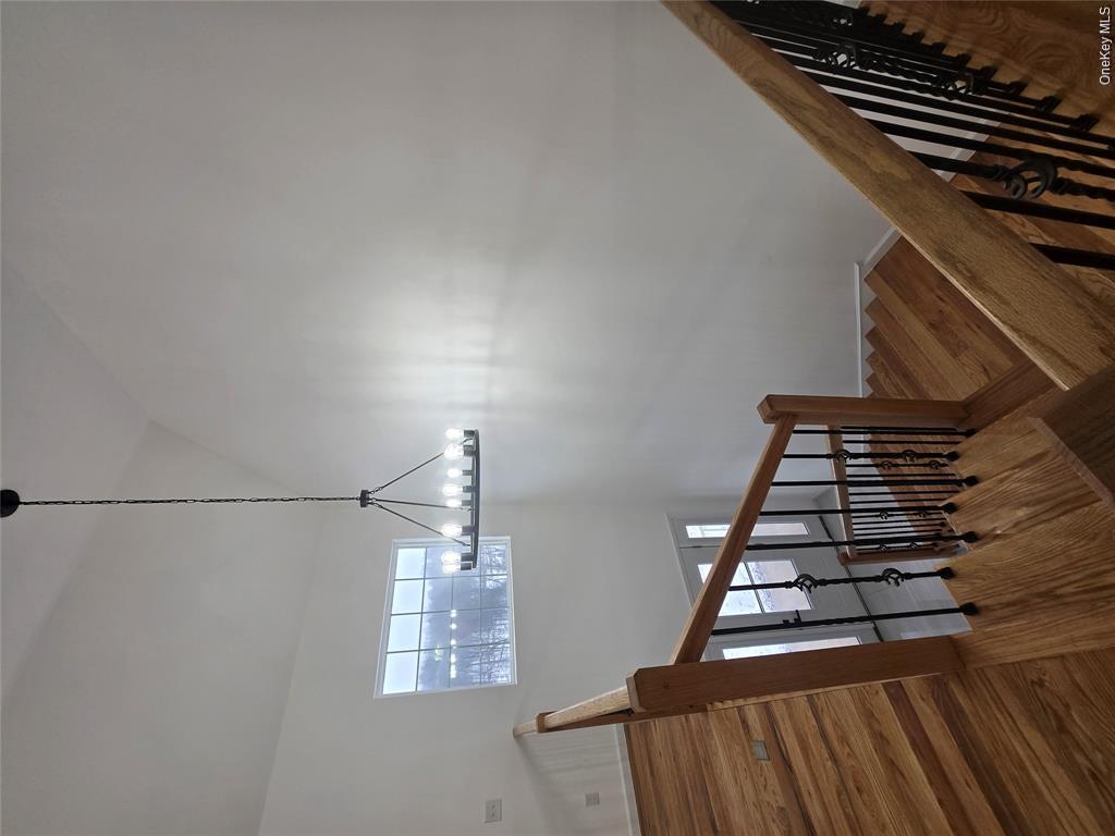 470 State Route 211 Property Photo 22