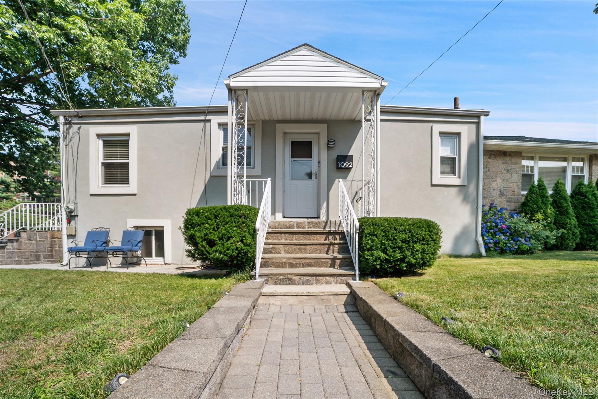 1090 Midland Avenue Property Photo 1