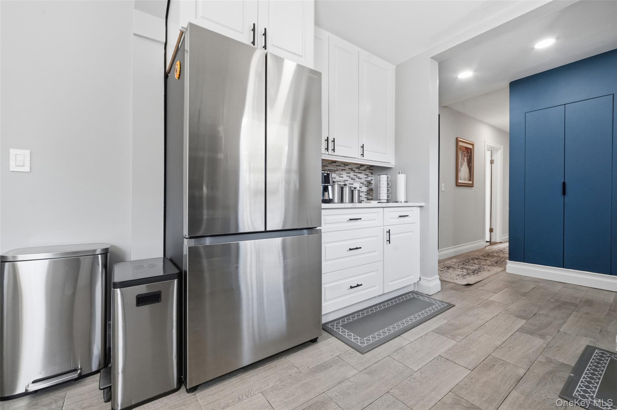 1090 Midland Avenue Property Photo 15