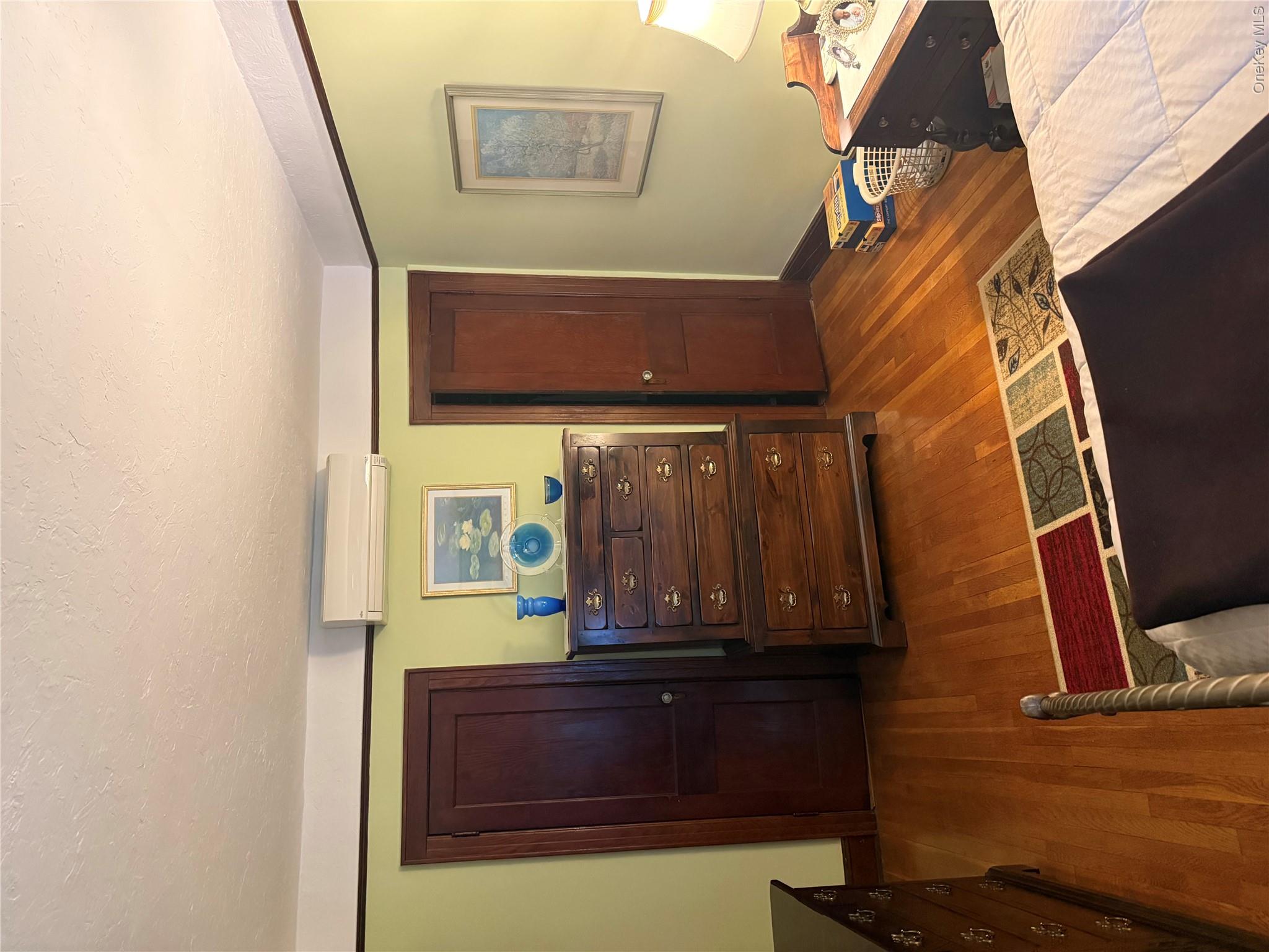 64-23 84th Street Property Photo 17