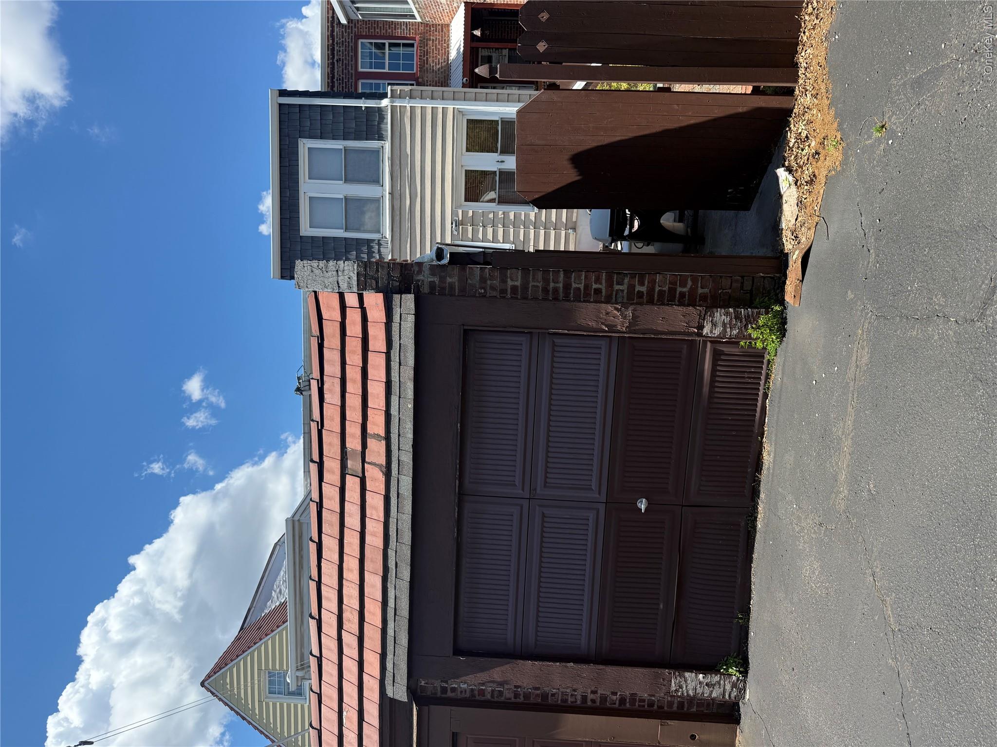 64-23 84th Street Property Photo 23