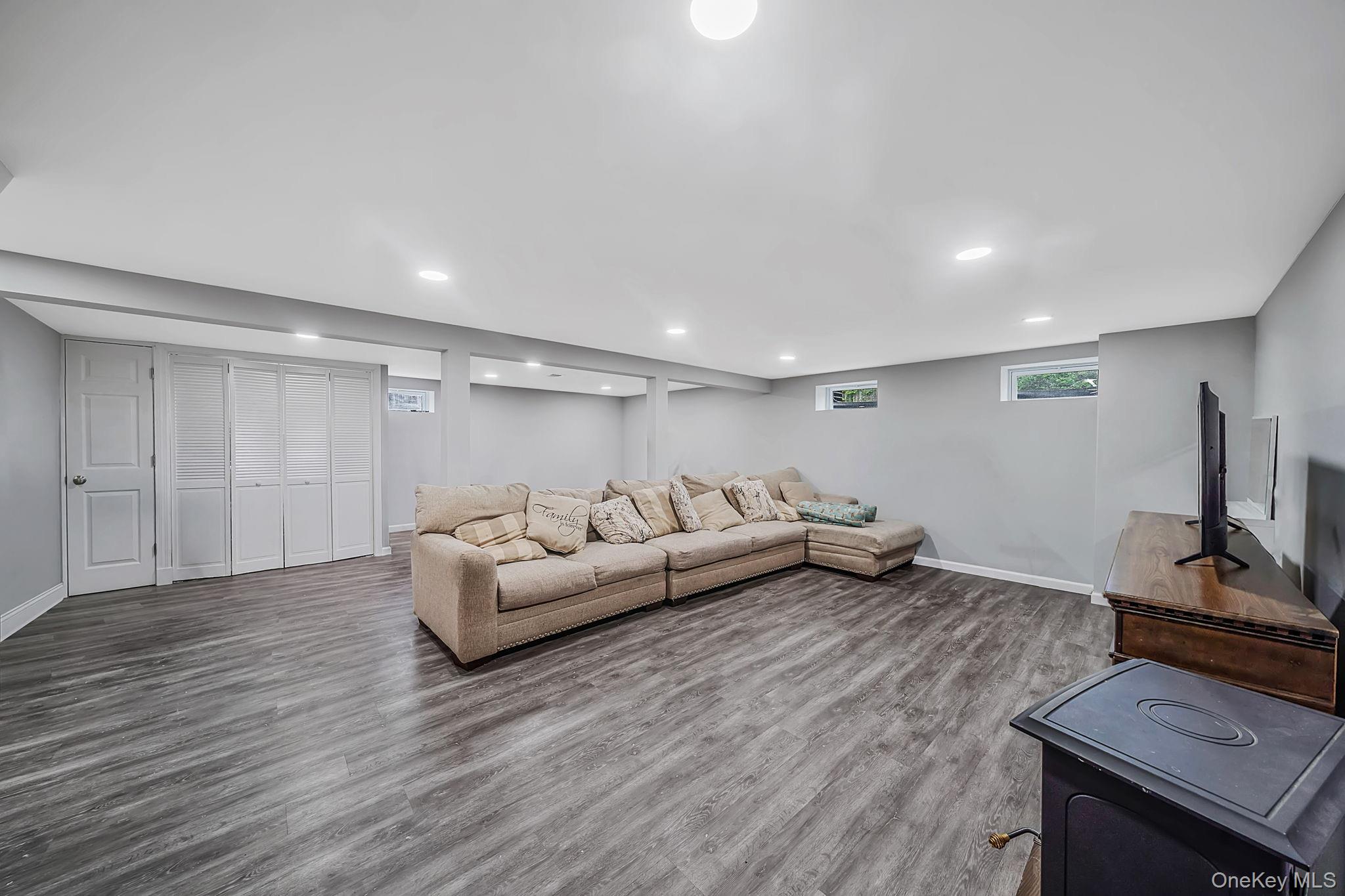18 Jackson Street Property Photo 20