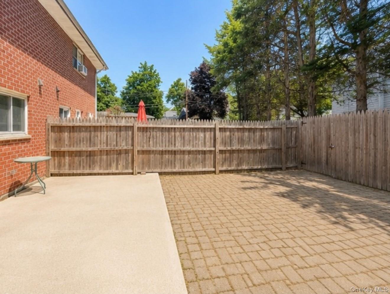 83 Carmine Drive Property Photo 17