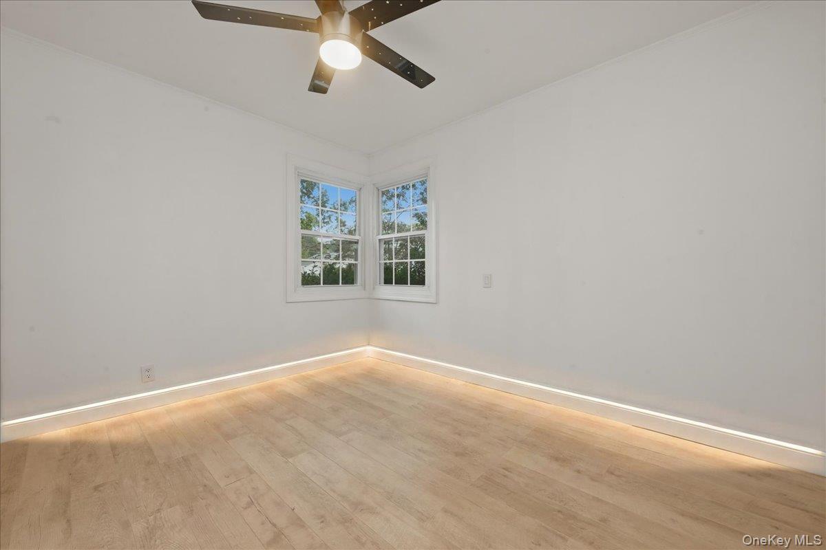 89 W 4th Street Property Photo 11