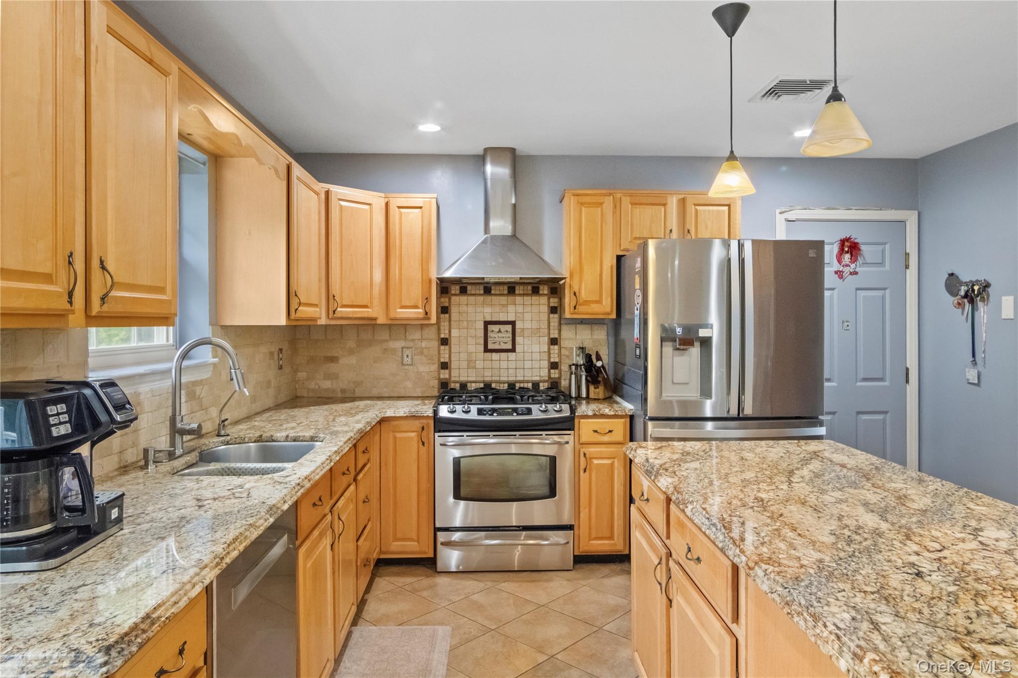 10 Marino Drive Property Photo 13
