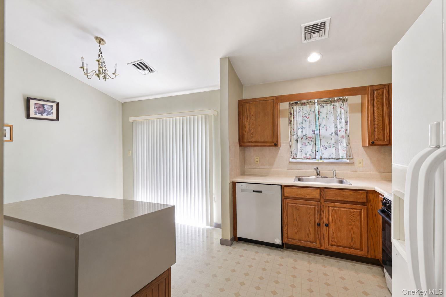 3 Stanford Court Property Photo 17