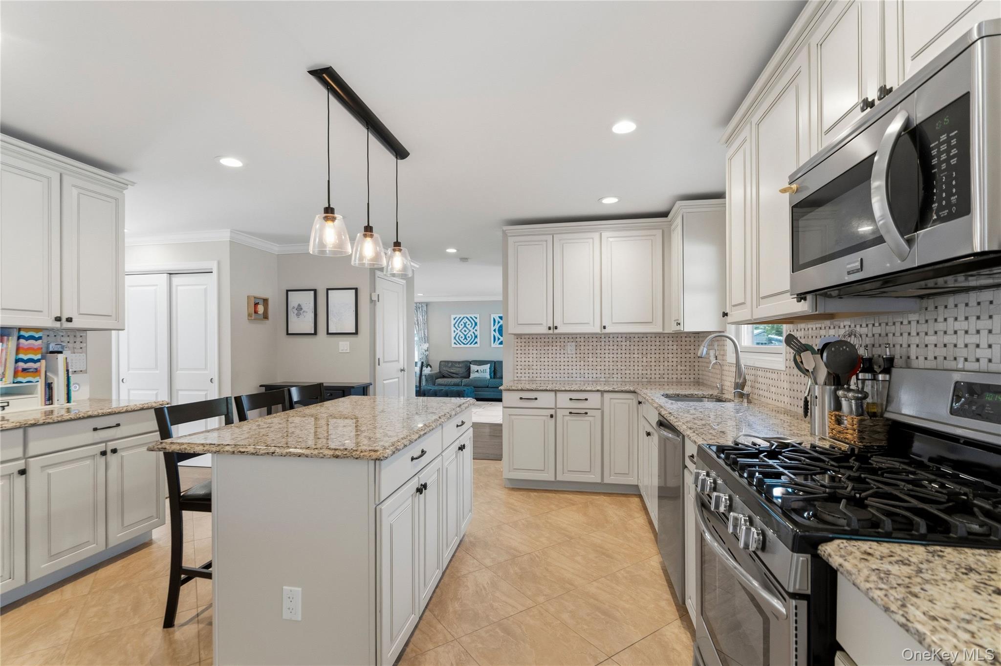 17 Woodwaye Road Property Photo 14