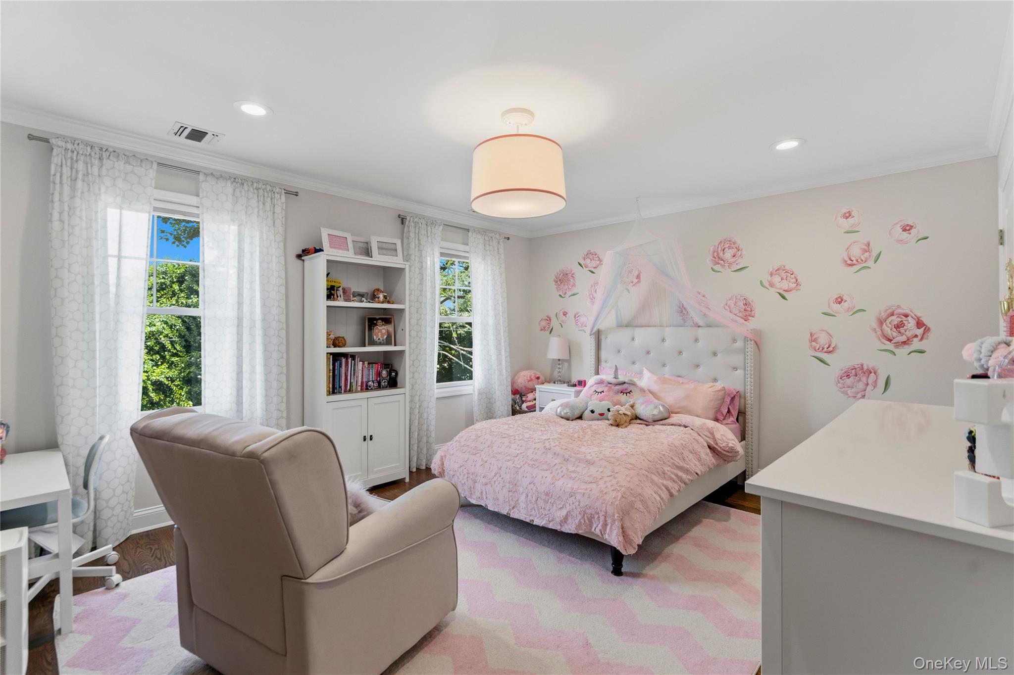 17 Woodwaye Road Property Photo 31