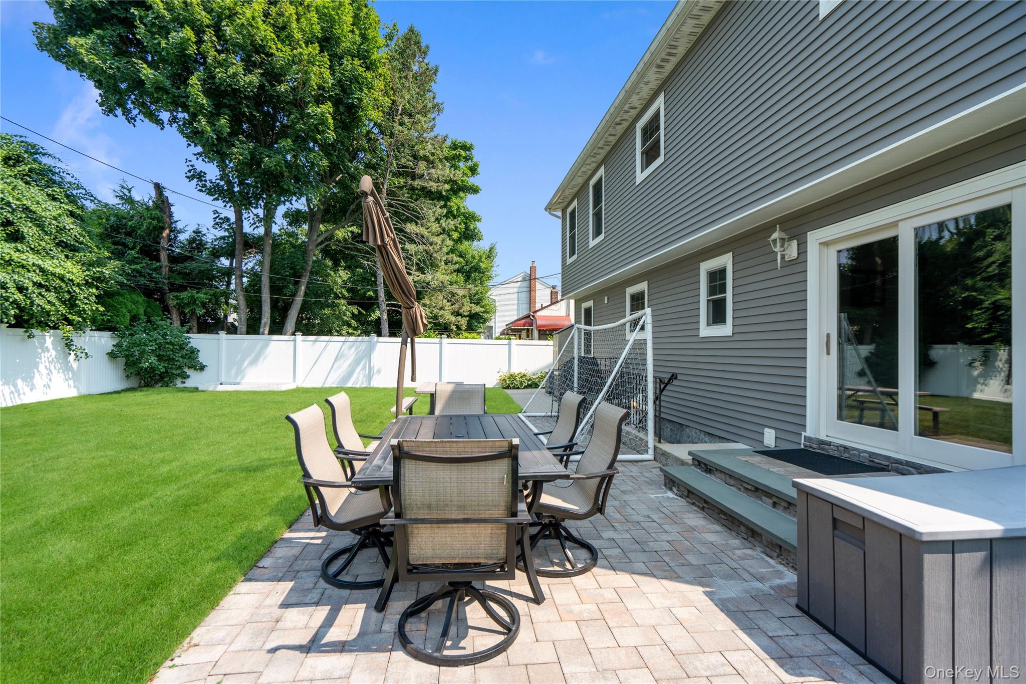 17 Woodwaye Road Property Photo 40