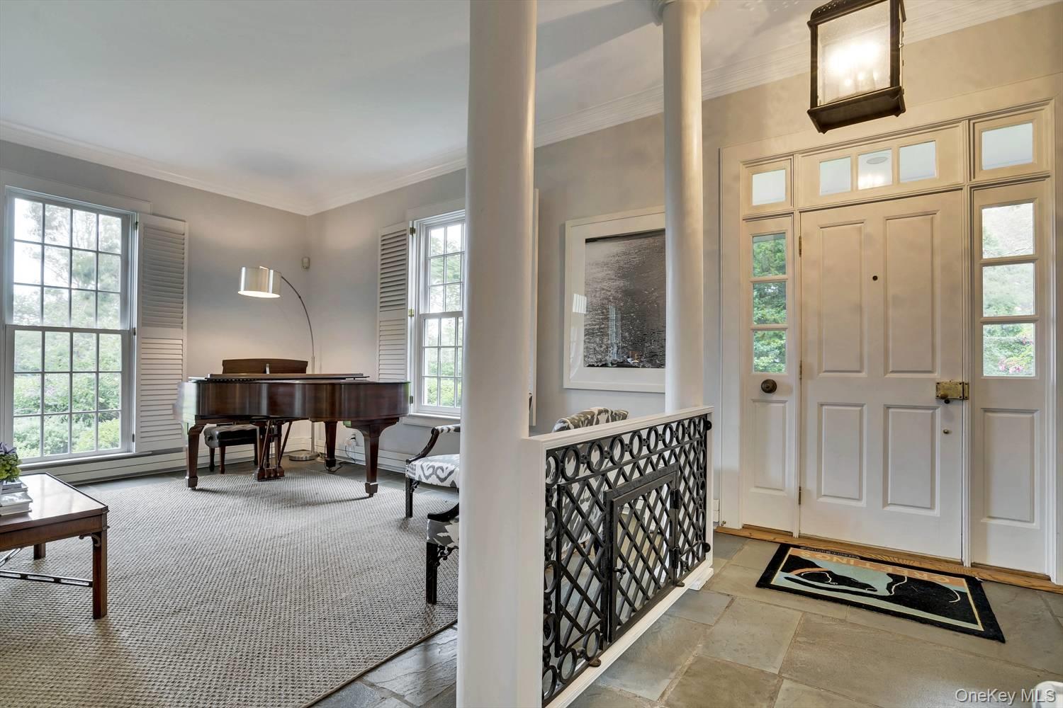 5 Shinnecock Road Property Photo 8